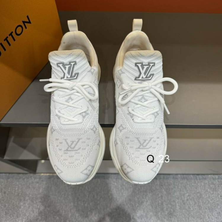 Picture of Louis Vuitton Shoes _SKULVsz38-45HY013812612